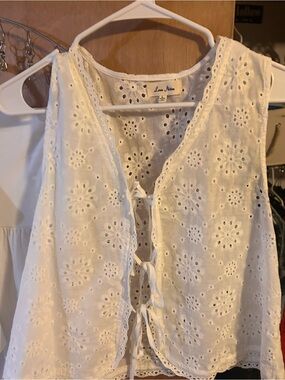 Love Notes White Eyelet Tie-Front Tank